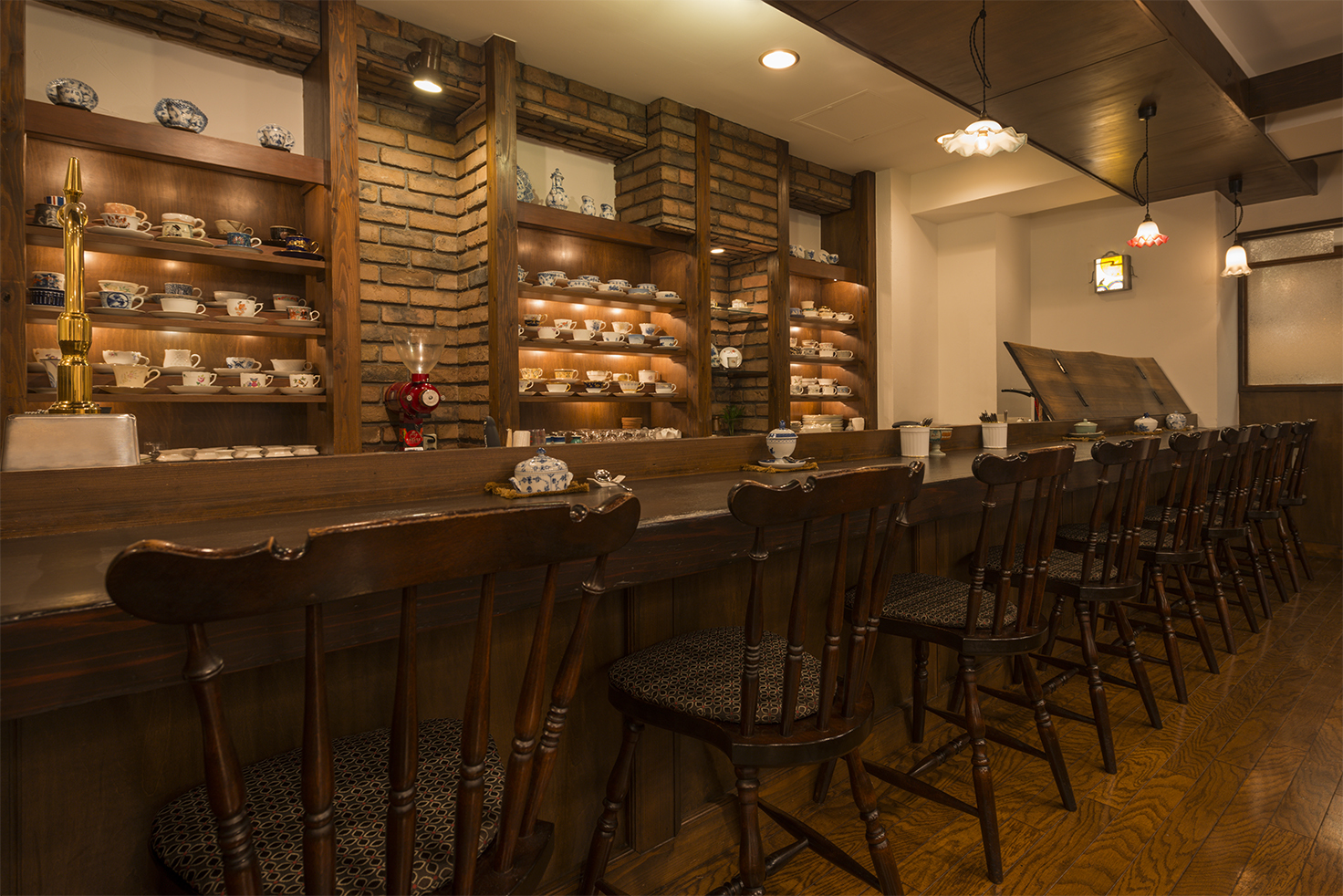 珈琲倶楽部 田 店内