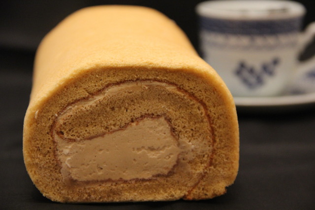 珈琲専門店のこだわり 炭火焙煎珈琲 生ロールケーキ 八王子育ちの珈琲専門店 珈琲倶楽部 田